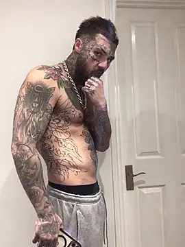 Snapshot of magicmichaell chatting on November 25, 3:34 pm magicmichaell online show from November 25, 3:34 pm