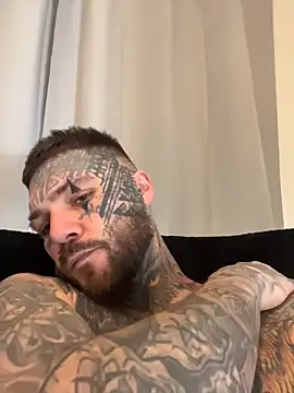 magicmichaell online show from March 17, 9:34 am