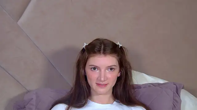 Snapshot of SophiaProve chatting on July 13, 4:32 pm SophiaProve online show from July 13, 4:32 pm