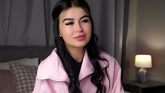 Snapshot of CoreenYorton chatting on January 18, 11:14 am CoreenYorton online show from January 18, 11:14 am