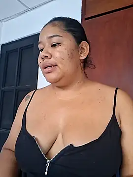 Sarahy- online show from May 30, 1:30 pm