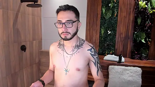 Snapshot of dave_wolff chatting on November 16, 11:49 am dave wolff online show from November 16, 11:49 am