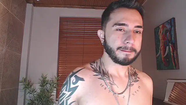 Snapshot of dave_wolff chatting on November 24, 12:27 pm dave wolff online show from November 24, 12:27 pm