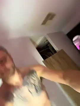 jayteelive online show from April 27, 9:07 am