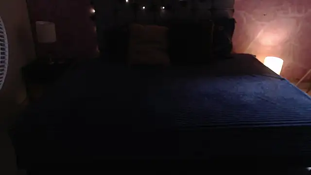 DUVAN MONTES online show from November 15, 1:07 pm