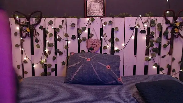 DUVAN MONTES online show from November 20, 1:11 pm