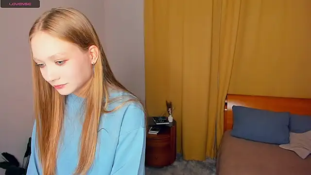 Snapshot of AdalineSheetz chatting on November 18, 7:18 pm AdalineSheetz online show from November 18, 7:18 pm