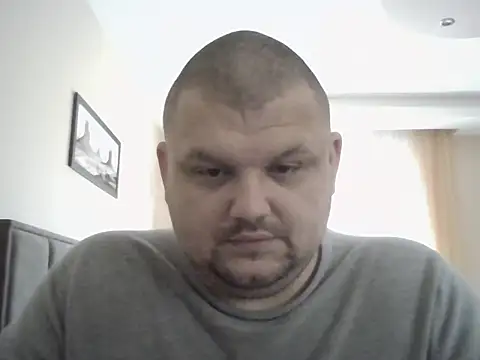 Snapshot of cyrex_monster chatting on November 25, 8:47 am cyrex monster online show from November 25, 8:47 am