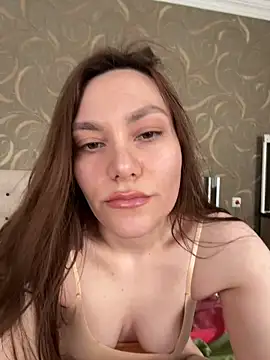 Snapshot of itsmeAlarann chatting on February 2, 10:03 am itsmeAlarann online show from February 2, 10:03 am