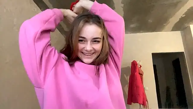 GeralynChiszar online show from November 12, 6:14 am