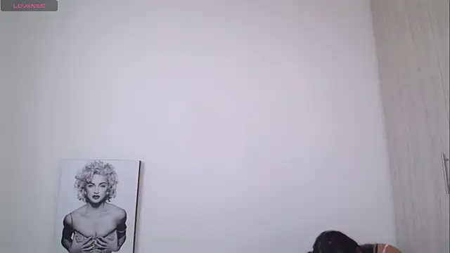 Millie bobby online show from July 17, 7:52 pm