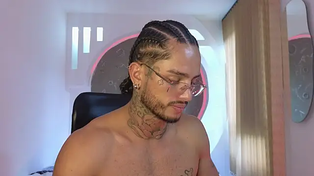 Alanrodgers online show from November 29, 3:26 pm