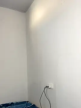 lineichun1708 online show from November 19, 7:25 pm