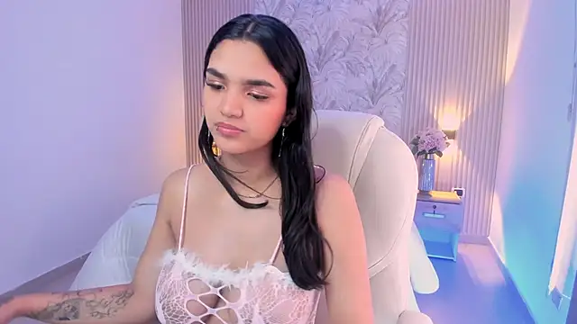 Snapshot of Kim_stonee chatting on November 26, 7:26 pm Kim stonee online show from November 26, 7:26 pm