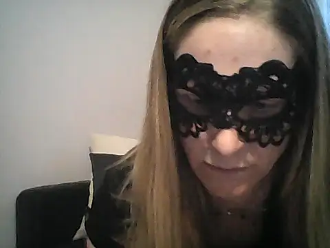 MelleEloa online show from December 5, 3:52 pm