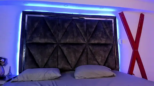 estebanperez 26 online show from December 17, 12:11 pm