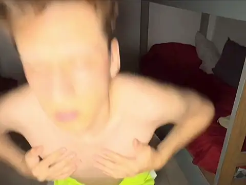 kevinnoff19 online show from November 17, 4:40 am