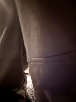 Snapshot of kam580 chatting on December 15, 7:45 am kam580 online show from December 15, 7:45 am