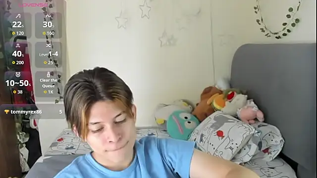 Snapshot of Felix_kitty chatting on November 20, 7:57 pm Felix kitty online show from November 20, 7:57 pm