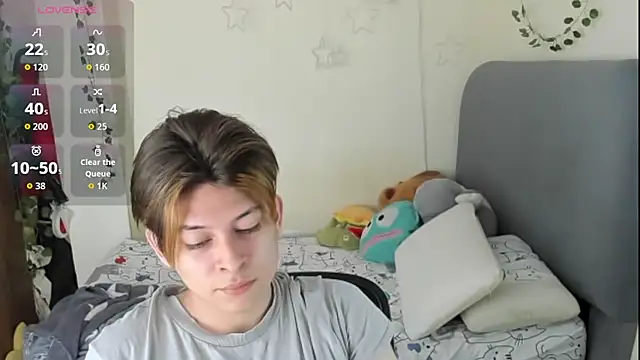 Snapshot of Felix_kitty chatting on November 22, 7:02 pm Felix kitty online show from November 22, 7:02 pm