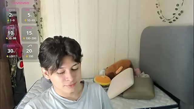 Felix kitty online show from February 20, 7:03 pm