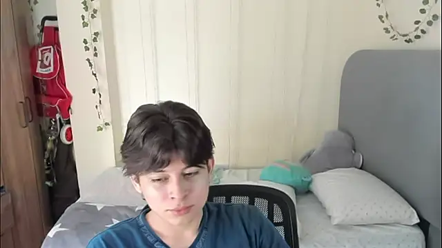 Felix kitty online show from March 5, 7:54 pm