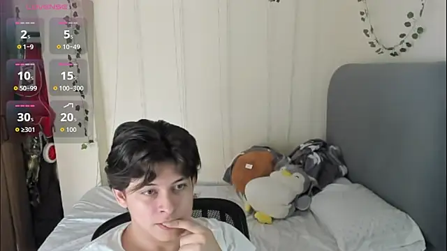 Felix kitty online show from March 10, 7:19 pm