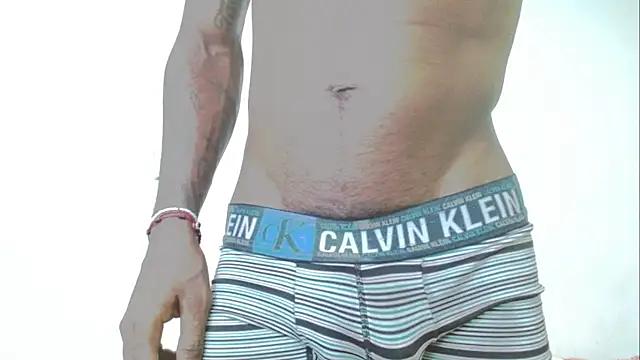 antonela-cris online show from November 23, 5:18 am