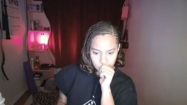 PrettyLittleProblem online show from November 21, 4:27 pm