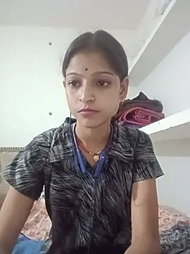 Snapshot of Mohnicute chatting on June 10, 6:07 pm Mohnicute online show from June 10, 6:07 pm