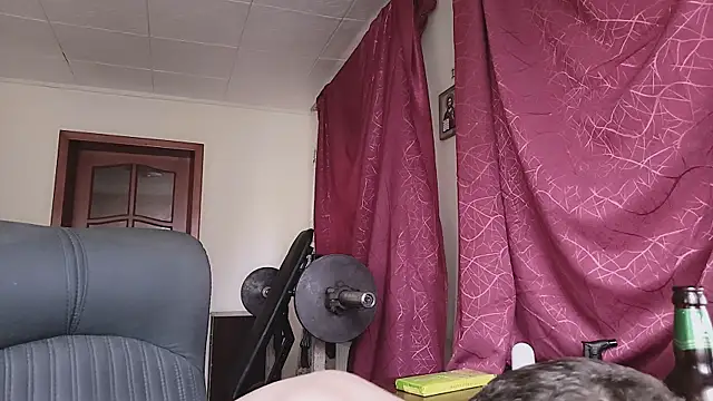 Snapshot of 333Alone_in_theDark777 chatting on November 28, 8:06 am 333Alone in theDark777 online show from November 28, 8:06 am