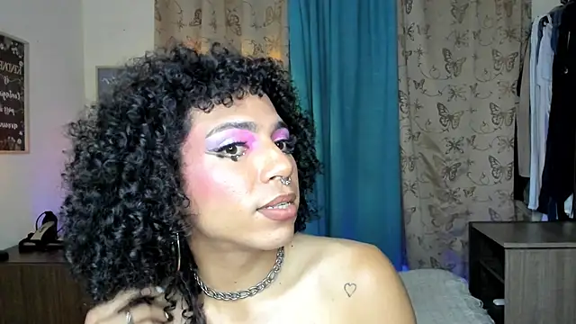 Angel White25 online show from March 15, 1:55 am