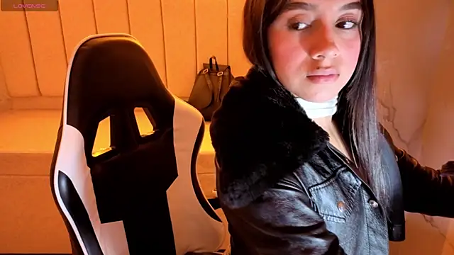 Juliana Tx online show from November 25, 2:55 am