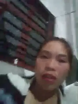 Snapshot of chim-yen chatting on November 20, 12:49 pm chim-yen online show from November 20, 12:49 pm