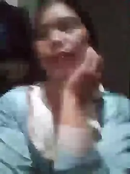 Snapshot of chim-yen chatting on November 23, 1:33 pm chim-yen online show from November 23, 1:33 pm