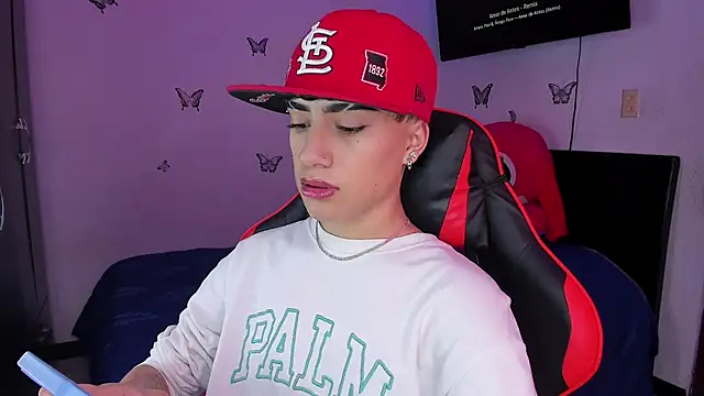 ThiagoDV online show from November 14, 1:54 pm