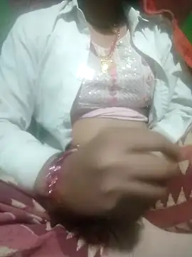 Snapshot of Neetujk chatting on January 17, 4:33 pm Neetujk online show from January 17, 4:33 pm