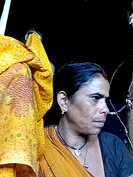 Snapshot of Neetujk chatting on August 5, 5:49 pm Neetujk online show from August 5, 5:49 pm