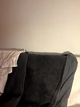 Snapshot of mellikitten chatting on November 16, 2:28 am mellikitten online show from November 16, 2:28 am