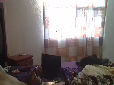 pareja4018 online show from November 15, 1:29 pm