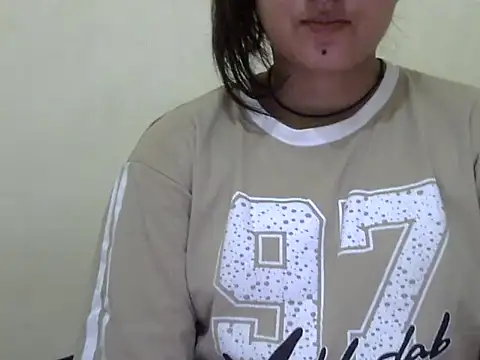 Anika Singh online show from June 14, 6:26 am