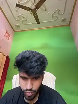 Snapshot of hotyyyyjonny chatting on May 20, 3:24 am hotyyyyjonny online show from May 20, 3:24 am