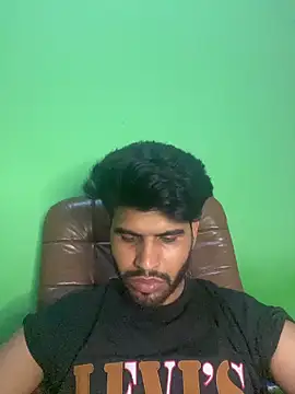 Snapshot of hotyyyyjonny chatting on June 2, 3:58 pm hotyyyyjonny online show from June 2, 3:58 pm
