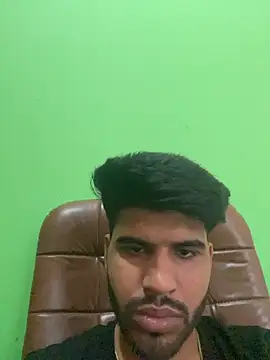 Snapshot of hotyyyyjonny chatting on June 12, 3:05 am hotyyyyjonny online show from June 12, 3:05 am