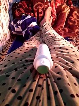 Tota sexi online show from January 14, 8:42 am