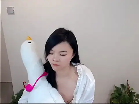 Snapshot of Shaurk chatting on January 11, 6:18 am Shaurk online show from January 11, 6:18 am