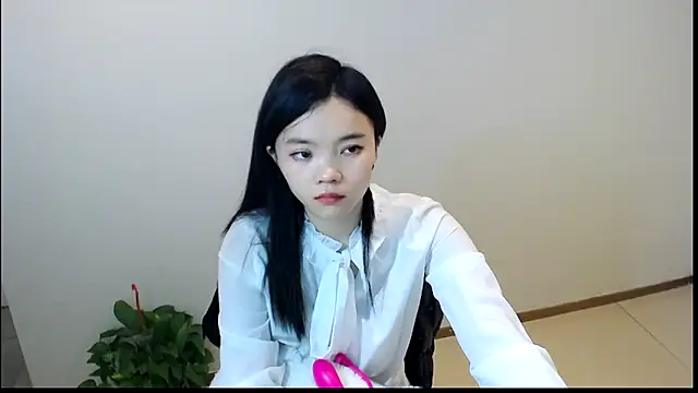 Snapshot of Shaurk chatting on February 9, 2:26 am Shaurk online show from February 9, 2:26 am