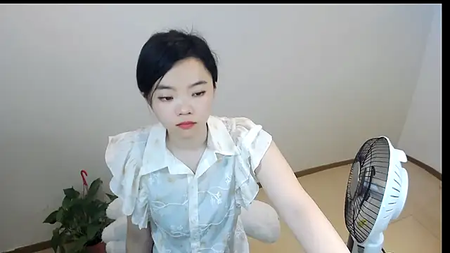 Snapshot of Shaurk chatting on March 2, 2:36 am Shaurk online show from March 2, 2:36 am