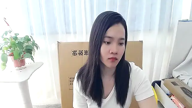 Snapshot of Shaurk chatting on June 16, 10:07 am Shaurk online show from June 16, 10:07 am