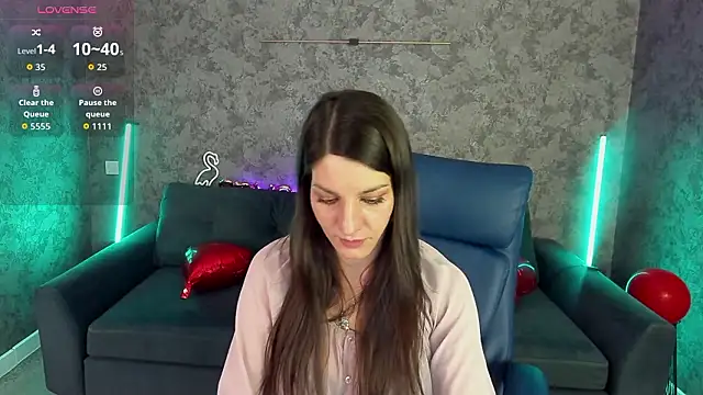 LadyChanelll online show from February 20, 1:44 pm